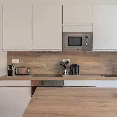 Maison 4 Et 2 Sdb, Avec Jardin