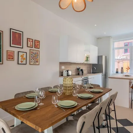 Maison d'hôtes Maison 4 Et 2 Sdb, Avec Jardin