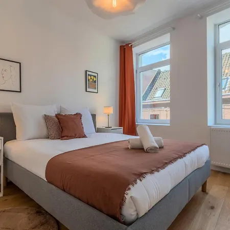 Maison 4 Et 2 Sdb, Avec Jardin Maison d'hôtes 3*