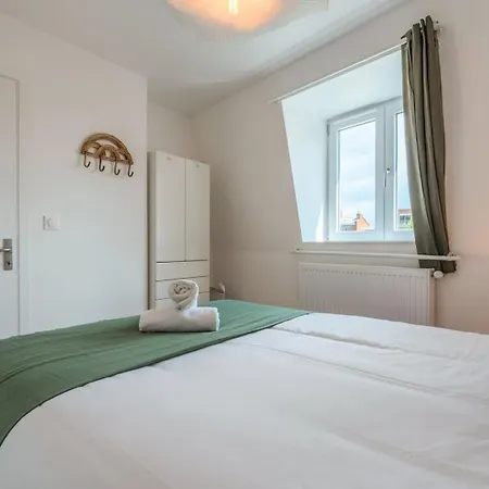 Maison 4 Et 2 Sdb, Avec Jardin Maison d'hôtes